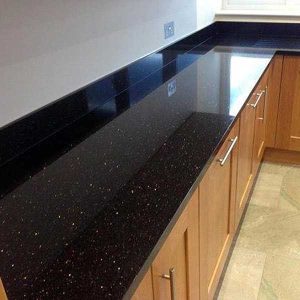 Đá GRANITE Kim Sa Trung dài gân